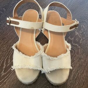 Tommy Bahama Tan Espadrille Sandals